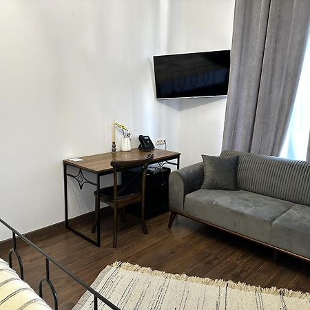Redroof Country House Hotel 戈里斯 外观 照片