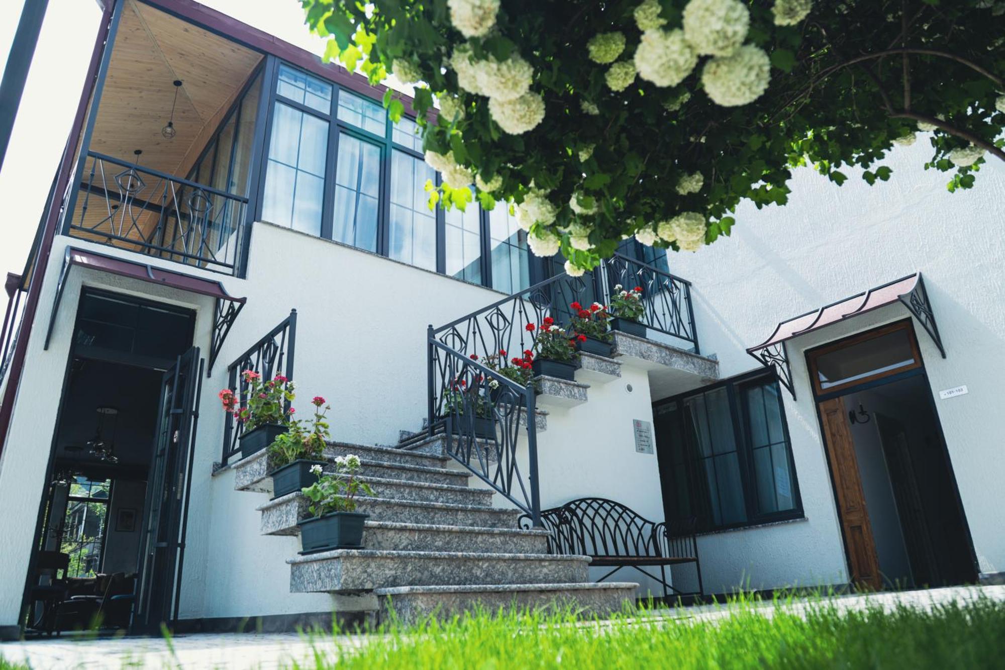Redroof Country House Hotel 戈里斯 外观 照片